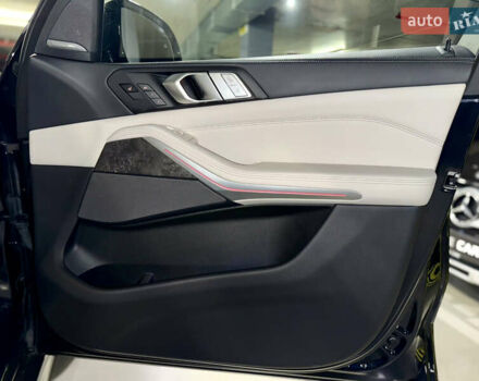 Черный БМВ X7, объемом двигателя 3 л и пробегом 74 тыс. км за 83700 $, фото 50 на Automoto.ua