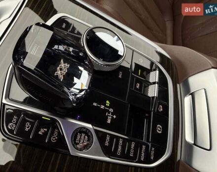 Черный БМВ X7, объемом двигателя 2.99 л и пробегом 124 тыс. км за 74900 $, фото 60 на Automoto.ua