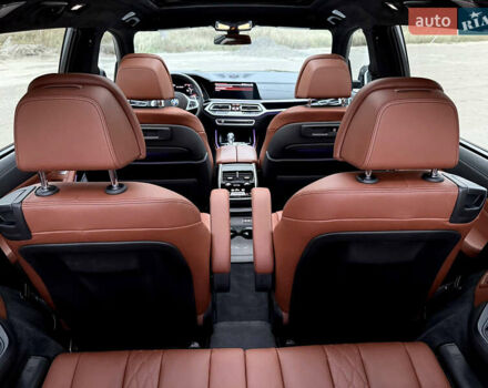 Черный БМВ X7, объемом двигателя 4.39 л и пробегом 102 тыс. км за 78500 $, фото 104 на Automoto.ua