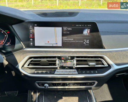 Черный БМВ X7, объемом двигателя 2.99 л и пробегом 105 тыс. км за 81100 $, фото 39 на Automoto.ua