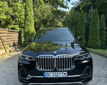 Черный БМВ X7, объемом двигателя 2.99 л и пробегом 120 тыс. км за 67000 $, фото 2 на Automoto.ua