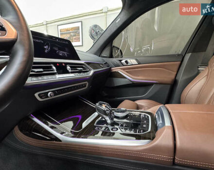 Черный БМВ X7, объемом двигателя 2.99 л и пробегом 94 тыс. км за 95000 $, фото 8 на Automoto.ua