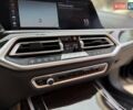 Черный БМВ X7, объемом двигателя 3 л и пробегом 43 тыс. км за 72900 $, фото 31 на Automoto.ua