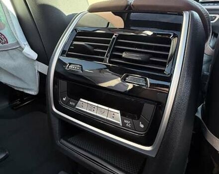 Чорний БМВ X7, об'ємом двигуна 2.99 л та пробігом 59 тис. км за 90000 $, фото 27 на Automoto.ua