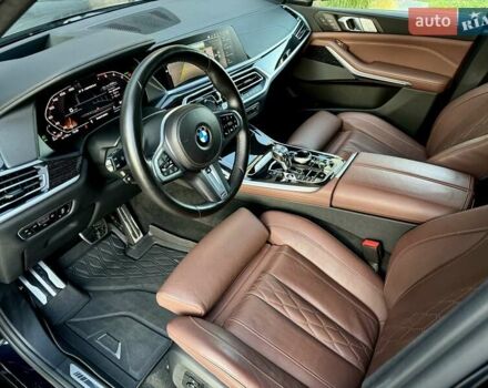 Черный БМВ X7, объемом двигателя 2.99 л и пробегом 87 тыс. км за 88500 $, фото 23 на Automoto.ua