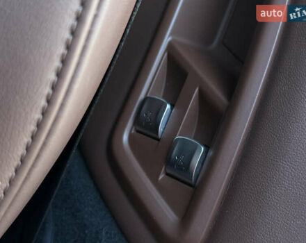 Чорний БМВ X7, об'ємом двигуна 2.99 л та пробігом 95 тис. км за 83000 $, фото 34 на Automoto.ua