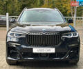 Черный БМВ X7, объемом двигателя 2.99 л и пробегом 102 тыс. км за 82800 $, фото 1 на Automoto.ua