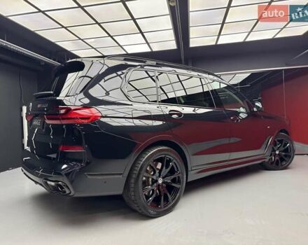 Черный БМВ X7, объемом двигателя 4.4 л и пробегом 88 тыс. км за 82900 $, фото 14 на Automoto.ua