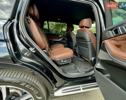 Черный БМВ X7, объемом двигателя 2.99 л и пробегом 99 тыс. км за 77900 $, фото 25 на Automoto.ua