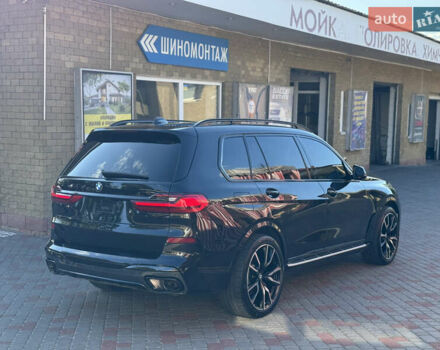 Черный БМВ X7, объемом двигателя 2.99 л и пробегом 83 тыс. км за 88000 $, фото 3 на Automoto.ua