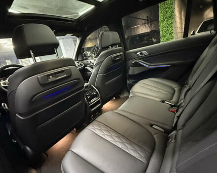 Чорний БМВ X7, об'ємом двигуна 4.39 л та пробігом 33 тис. км за 90000 $, фото 41 на Automoto.ua