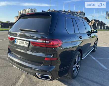 Черный БМВ X7, объемом двигателя 2.99 л и пробегом 71 тыс. км за 79900 $, фото 5 на Automoto.ua