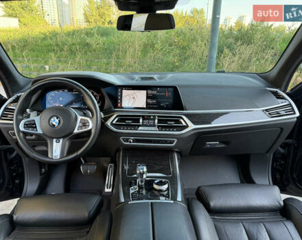 Черный БМВ X7, объемом двигателя 4.39 л и пробегом 29 тыс. км за 81500 $, фото 28 на Automoto.ua