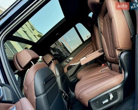 Черный БМВ X7, объемом двигателя 2.99 л и пробегом 87 тыс. км за 88500 $, фото 28 на Automoto.ua