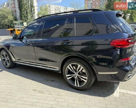 Черный БМВ X7, объемом двигателя 4.39 л и пробегом 180 тыс. км за 71000 $, фото 22 на Automoto.ua