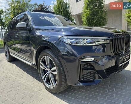 Черный БМВ X7, объемом двигателя 4.39 л и пробегом 180 тыс. км за 71000 $, фото 1 на Automoto.ua