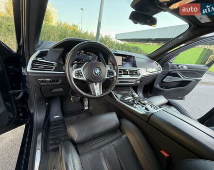 Черный БМВ X7, объемом двигателя 4.39 л и пробегом 29 тыс. км за 81500 $, фото 29 на Automoto.ua
