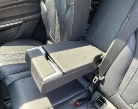 Черный БМВ X7, объемом двигателя 3 л и пробегом 26 тыс. км за 23500 $, фото 8 на Automoto.ua