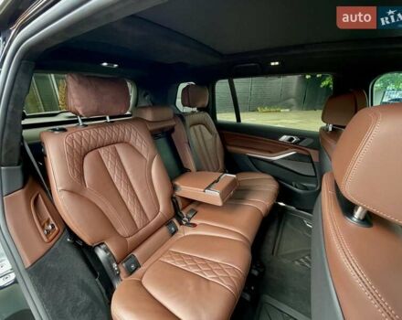 Черный БМВ X7, объемом двигателя 2.99 л и пробегом 99 тыс. км за 77900 $, фото 27 на Automoto.ua