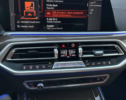 Чорний БМВ X7, об'ємом двигуна 3 л та пробігом 47 тис. км за 90000 $, фото 6 на Automoto.ua