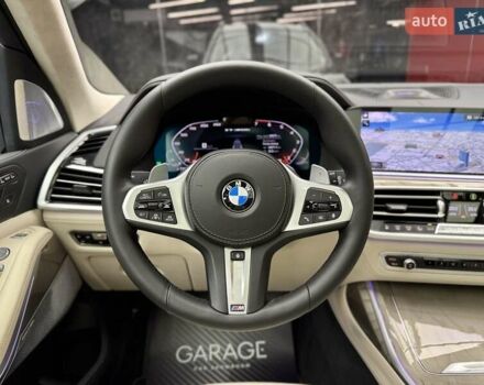 Черный БМВ X7, объемом двигателя 4.4 л и пробегом 88 тыс. км за 82900 $, фото 30 на Automoto.ua