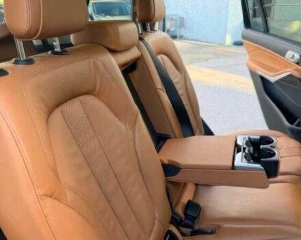 Черный БМВ X7, объемом двигателя 3 л и пробегом 67 тыс. км за 23500 $, фото 12 на Automoto.ua