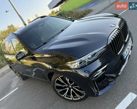 Черный БМВ X7, объемом двигателя 4.39 л и пробегом 29 тыс. км за 81500 $, фото 7 на Automoto.ua