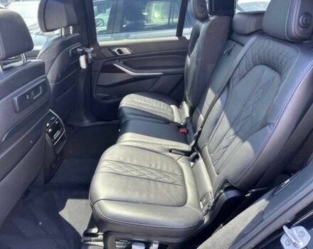 Черный БМВ X7, объемом двигателя 3 л и пробегом 26 тыс. км за 23500 $, фото 9 на Automoto.ua