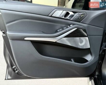 Чорний БМВ X7, об'ємом двигуна 4.39 л та пробігом 75 тис. км за 91700 $, фото 54 на Automoto.ua