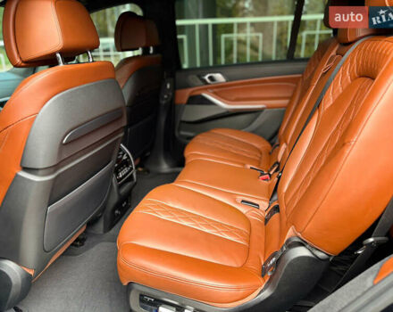 Черный БМВ X7, объемом двигателя 2.99 л и пробегом 102 тыс. км за 82800 $, фото 30 на Automoto.ua