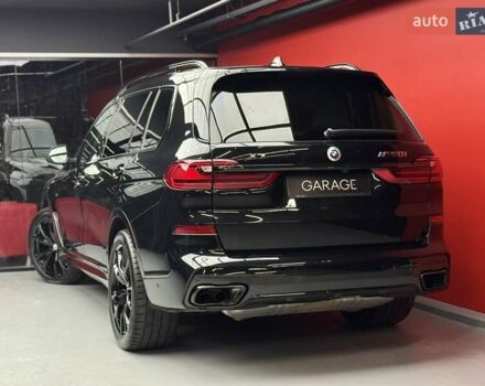 Черный БМВ X7, объемом двигателя 4.4 л и пробегом 88 тыс. км за 82900 $, фото 20 на Automoto.ua