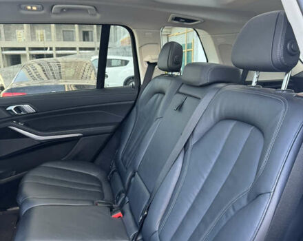 Черный БМВ X7, объемом двигателя 3 л и пробегом 74 тыс. км за 67000 $, фото 23 на Automoto.ua