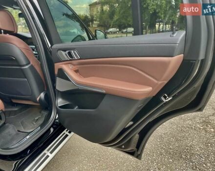 Черный БМВ X7, объемом двигателя 2.99 л и пробегом 99 тыс. км за 77900 $, фото 24 на Automoto.ua