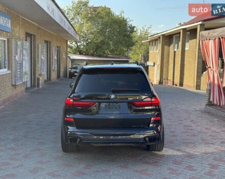 Черный БМВ X7, объемом двигателя 2.99 л и пробегом 83 тыс. км за 88000 $, фото 4 на Automoto.ua