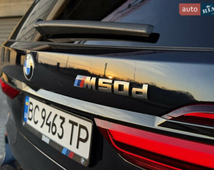 Черный БМВ X7, объемом двигателя 2.99 л и пробегом 87 тыс. км за 88500 $, фото 10 на Automoto.ua