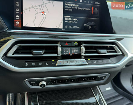 Черный БМВ X7, объемом двигателя 4.39 л и пробегом 29 тыс. км за 81500 $, фото 31 на Automoto.ua