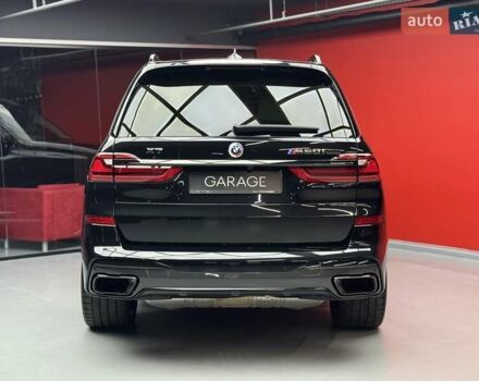 Черный БМВ X7, объемом двигателя 4.4 л и пробегом 88 тыс. км за 82900 $, фото 12 на Automoto.ua