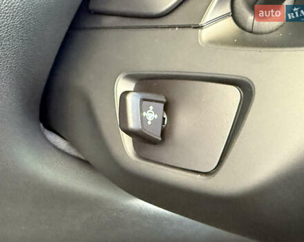 Черный БМВ X7, объемом двигателя 4.39 л и пробегом 29 тыс. км за 81500 $, фото 81 на Automoto.ua