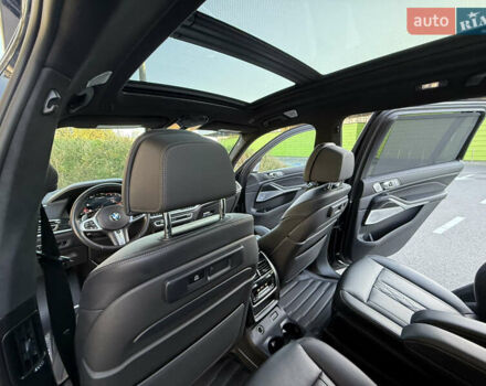 Черный БМВ X7, объемом двигателя 4.39 л и пробегом 29 тыс. км за 81500 $, фото 56 на Automoto.ua