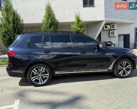 Черный БМВ X7, объемом двигателя 4.39 л и пробегом 180 тыс. км за 71000 $, фото 3 на Automoto.ua