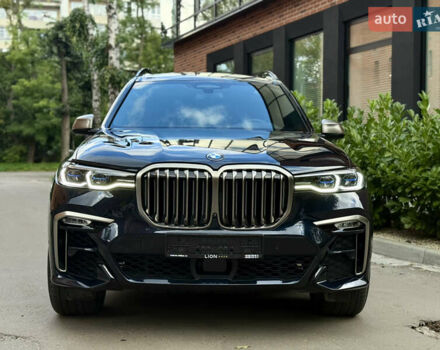 Черный БМВ X7, объемом двигателя 2.99 л и пробегом 20 тыс. км за 99999 $, фото 4 на Automoto.ua