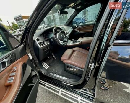 Черный БМВ X7, объемом двигателя 2.99 л и пробегом 99 тыс. км за 77900 $, фото 14 на Automoto.ua