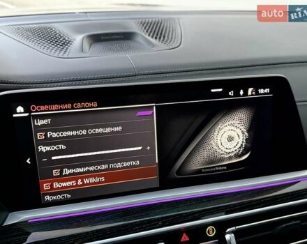 Чорний БМВ X7, об'ємом двигуна 4.39 л та пробігом 75 тис. км за 91700 $, фото 81 на Automoto.ua