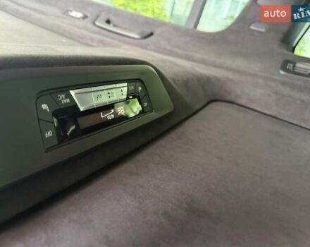 Черный БМВ X7, объемом двигателя 4.39 л и пробегом 180 тыс. км за 71000 $, фото 46 на Automoto.ua