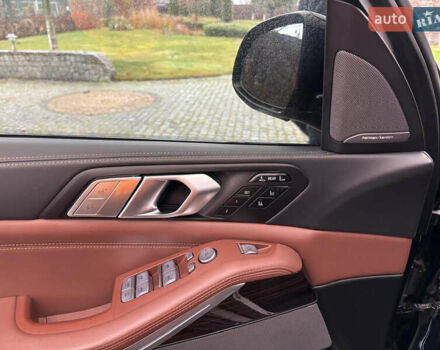 Черный БМВ X7, объемом двигателя 2.99 л и пробегом 60 тыс. км за 94500 $, фото 39 на Automoto.ua