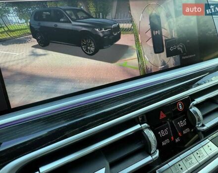 Черный БМВ X7, объемом двигателя 4.39 л и пробегом 180 тыс. км за 71000 $, фото 32 на Automoto.ua