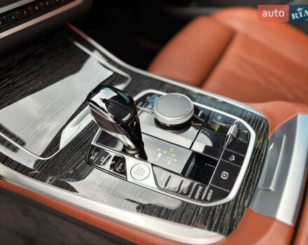 Черный БМВ X7, объемом двигателя 2.99 л и пробегом 102 тыс. км за 82800 $, фото 29 на Automoto.ua