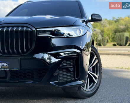 Чорний БМВ X7, об'ємом двигуна 2.99 л та пробігом 95 тис. км за 83000 $, фото 4 на Automoto.ua