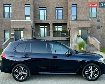 Черный БМВ X7, объемом двигателя 2.99 л и пробегом 87 тыс. км за 88500 $, фото 18 на Automoto.ua