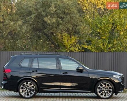 Черный БМВ X7, объемом двигателя 3 л и пробегом 110 тыс. км за 96499 $, фото 2 на Automoto.ua